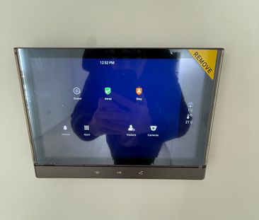 For Lease - 412 Silver Maple Road, Oakville, Ontario - Photo 3