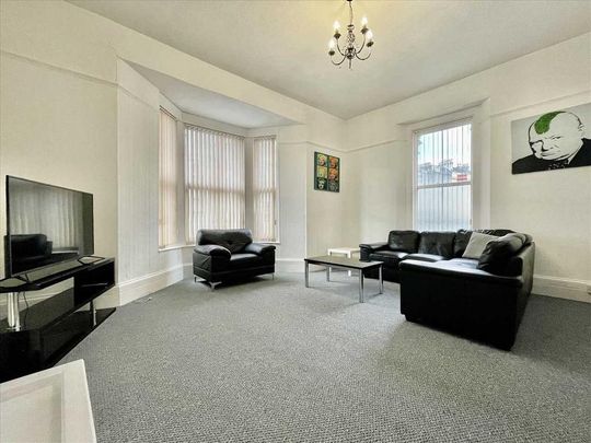 6 bedroom house share to rent - Photo 1
