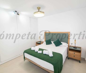 Apartment in Torrox-Costa, Close to the beach - Photo 3