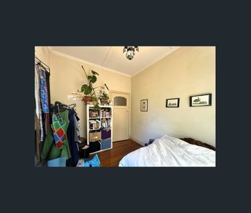 Art Deco Beauty - Photo 6