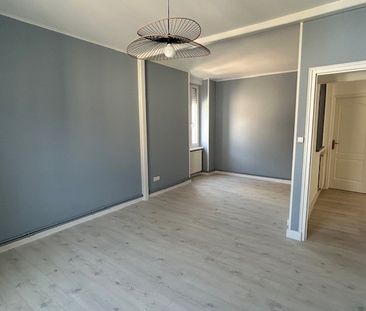 Location Appartement 4 pièces 83m² LE CREUSOT 71200 - Photo 1