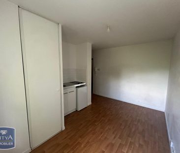 Location Appartement 1 pièce 18m² CORBEIL ESSONNES 91100 - Photo 1