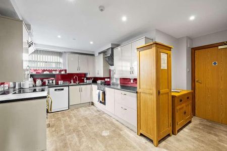 Christ The King, University Chaplaincy, Armada Way, PL1 - Photo 5