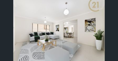 Luxurious 4 Bedroom Family Home in Blue Ribbon Location - Photo 2