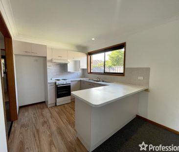 1/2 Elwin Court, North Nowra NSW 2541 - Photo 1