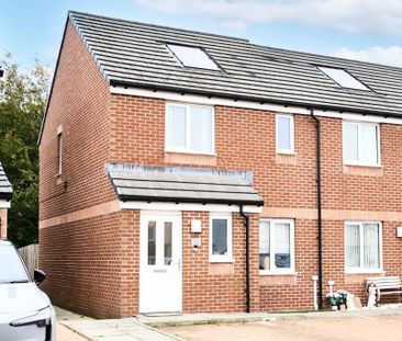 3 bedroom terraced house to rent - Photo 5