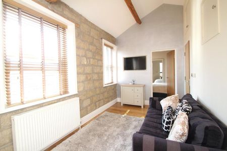 2 bedroom flat to rent - Photo 5