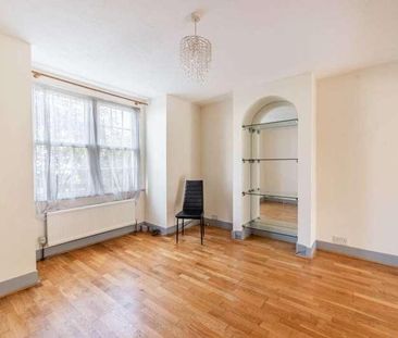 Rickmansworth Road, Pinner, HA5 - Photo 1