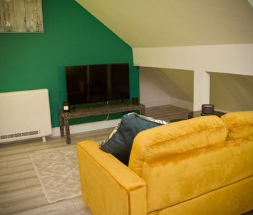 1 Bed Flat, Kingstanding Road, B44 - Photo 3