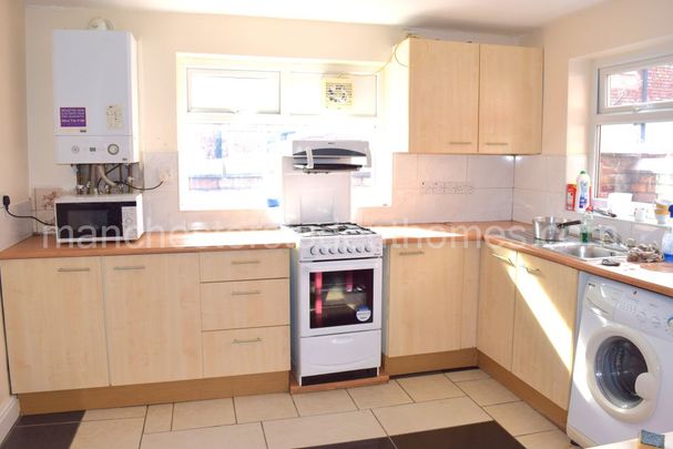 Naburn Street, Manchester, M13 0FL - Photo 1