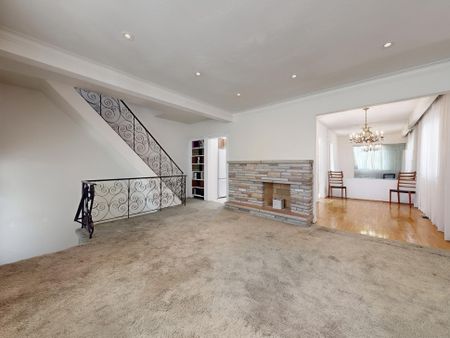 For Lease - 24 Hollaman Road, Toronto, Ontario - Photo 2