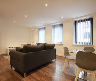 3 bedroom apartment to rent - Photo 2
