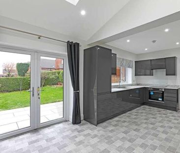 Sunnyside, Tingley, WF3 - Photo 6