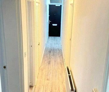 4 bedroom apartment to rent - Photo 3