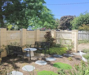 Charming 1-Bedroom Unit with Courtyard in a Premium Yarraville Loca... - Photo 5