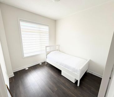 For Lease - 77 Riley Reed Lane, Richmond Hill, Ontario - Photo 5