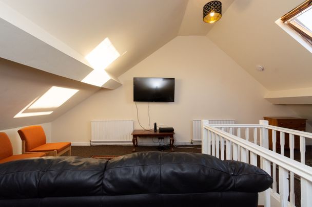 Room in a Shared House, Leicester, LE3 - Photo 1