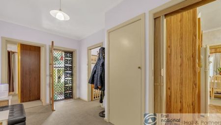 15 Barbara Avenue, Dandenong North - Photo 3