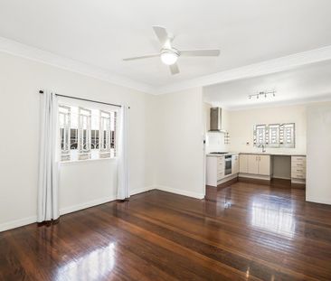 1316A Wynnum Road, Tingalpa QLD 4173 - House For Rent | Domain - Photo 1