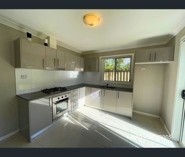 7a Nigel Pl, Rooty Hill, NSW 2766 - Photo 3