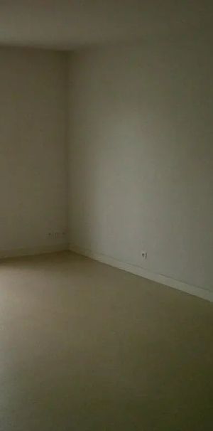 Appartement à louer 3 pièces 80.5m² - Photo 1