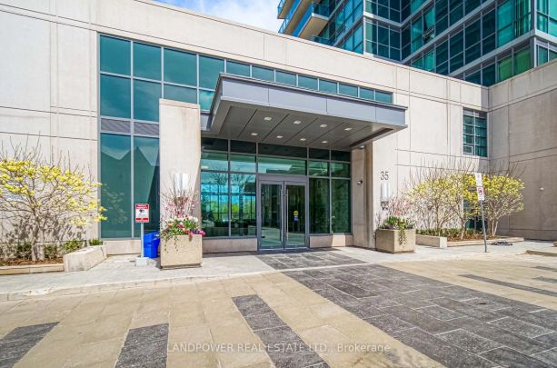 35 Brian Peck Crescent #315 - Photo 1