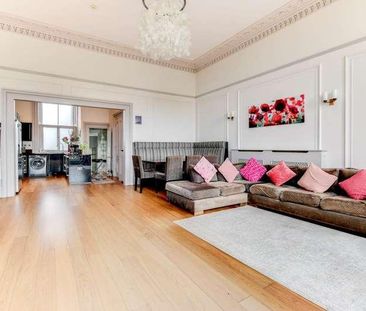 Brunswick Square, Hove, BN3 - Photo 1