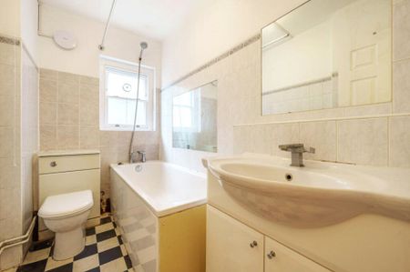 Croxted Road, London, SE21 ground floor flat to rent - Photo 5