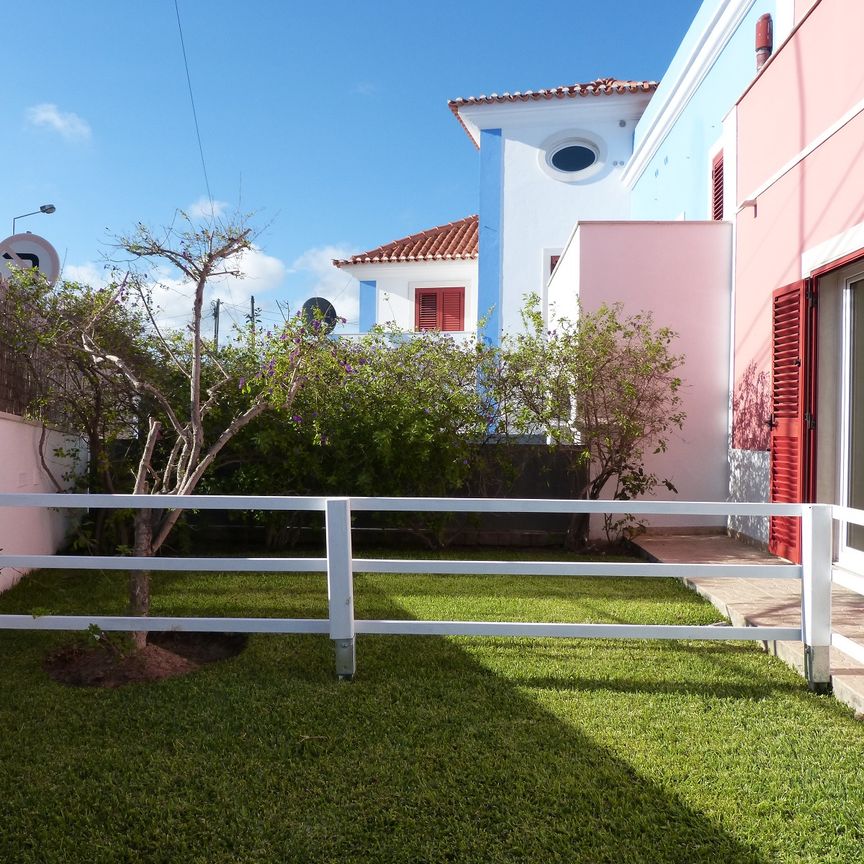 Moradia T3+1 em Condomínio, com Jardim Privativo - Photo 2