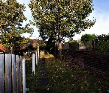 2 bedroom terraced house to rent - Photo 6