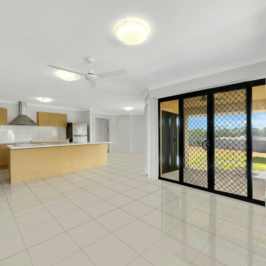 MODERN 4 BEDROOM FAMILY HOME IN THE PEACEFUL SUBURB OF LITTLE CREEK - Photo 1