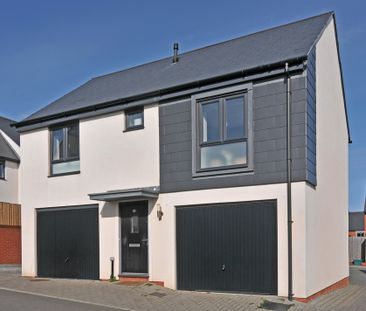 1 bedroom One Bedroom Coach House to rent - Photo 4