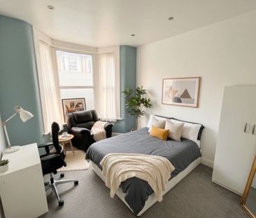 Room in a Shared House, Grosvenor Road, E7 - Photo 3