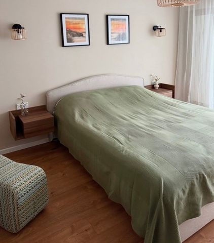 Mamaia Sat - Apartamant cu 2 camere, termen lung, loc de parcare subteran - Photo 3