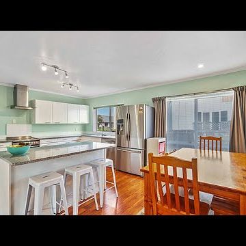 PICTURE PERFECT ON PRICTOR - Photo 4