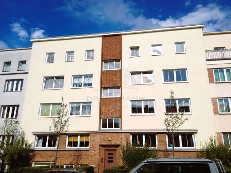 Sanierte 3-Zimmer Wohnung im Hansaviertel - Dielenboden, Loggia - Foto 3