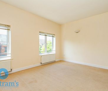 1 bed Apartment for Rent - Photo 5