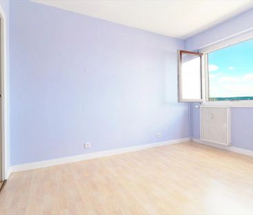 NANCY QUARTIER NABECOR PROCHE DU SQUARE F2 DE 40 M2 AVEC GAR - Photo 3