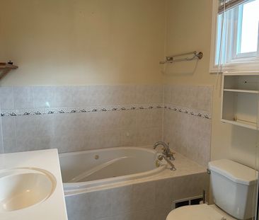 For Lease - 33 Pheasant Valley Court Unit# Main, Markham, Ontario - Photo 1