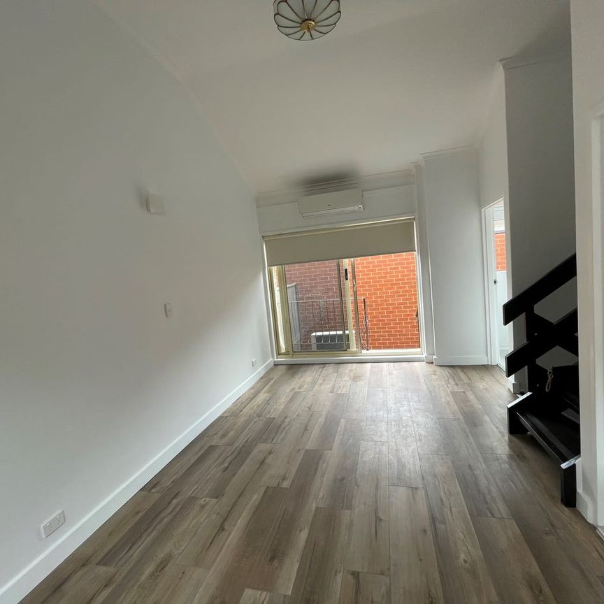 GREAT SPOT, LOW MAINTENANCE WITH A FRESH MAKEOVER! - Photo 1