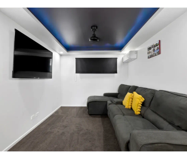 15 Jennifer Court, Bucasia, Qld 4750 - Photo 1