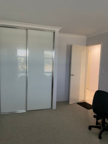 Piara Waters - Photo 4