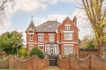 3 bedroom flat to rent - Photo 2