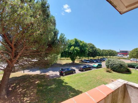 Apartment - Photo 4