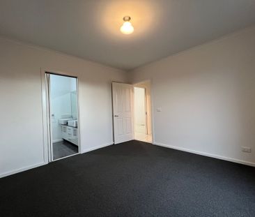 Perfect Home in Great Location - Photo 5