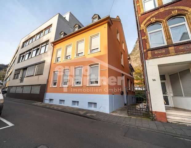 Gemütliche Dachgeschosswohnung in zentraler Lage von Oberstein! - Photo 1