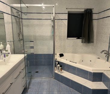 Chatswood West - Photo 5