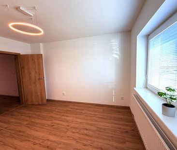 Pronájem bytu 2+kk 48 m² - Photo 1