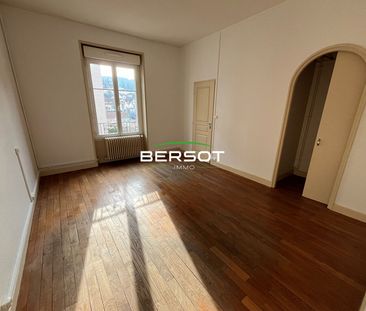 Appartement T3 avenue fontaine argent proche boucle Besançon - Photo 1