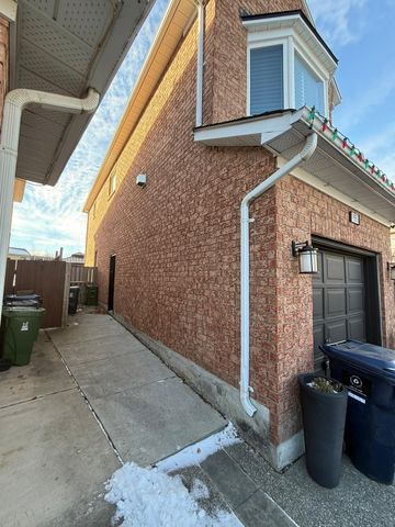 For Lease - 55 Purdy Crescent Unit# Basement, Toronto, Ontario - Photo 3